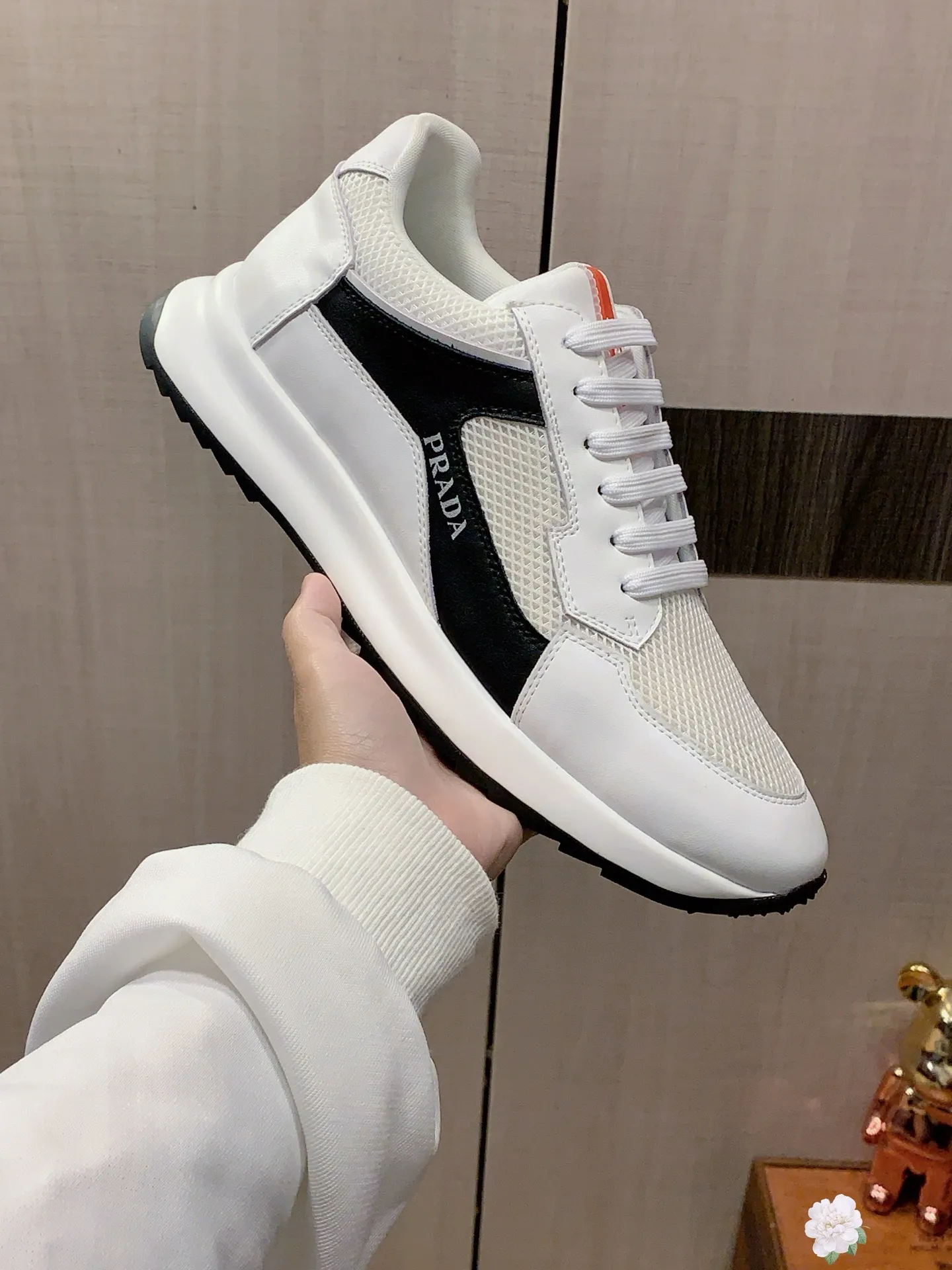 Men's shoes 💰460💰💰🎩🎩[Lightning][Lightning] "Prada PRADA*" latest hot style casual shoes, top brand [seduce] luxury~purchase, top~quality. [Strong] The upper is made of imported breathable cowhide with material ➕ breathable sheepskin feet (•) and fine workmanship. The original stylish and stylish soft rubber wear-resistant and non-slip outsole is light and comfortable on the feet. The real thing looks better when photographed in person. 0121: code: 38-44, 4️⃣ colors selected